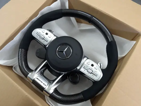 Mercedes AMG Sportlenkrad Lenkrad Carbon Alcantara